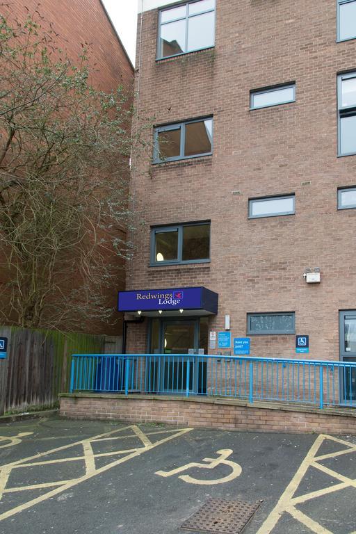 Redwings Lodge Wolverhampton Central Eksteriør billede